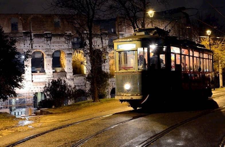 Cena su tram jazz a Roma