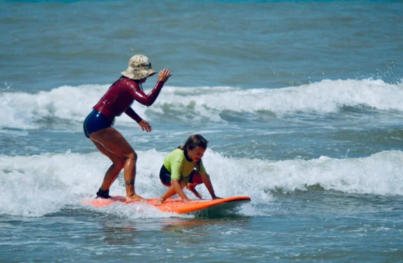 Corso base di Surf di 6 ore ad Ostia vicino Roma