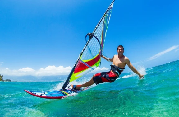 Corso di Windsurf a Lido di Tarquinia