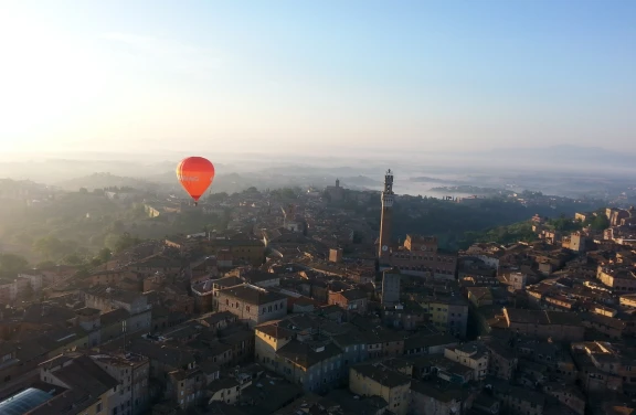 Giro in Mongolfiera sulla città di Siena