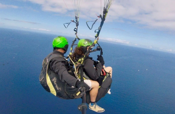 Parapendio sul mare a Pizzo Calabro