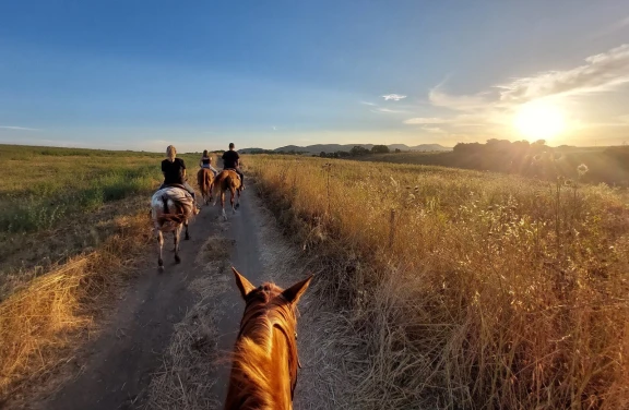 Passeggiata a Cavallo a Cerveteri