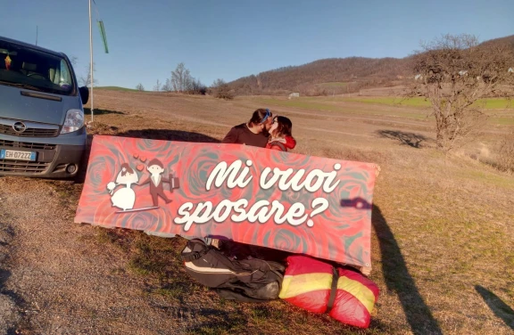 Promessi Sposi in Parapendio a Santa Elisabetta