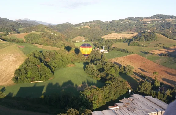 Volo di Gruppo in Mongolfiera a Reggio Emilia