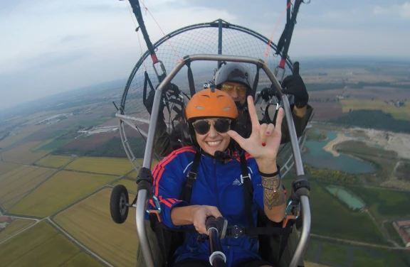 Volo in Paracarrello a Milano