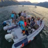 Apericena al Tramonto in Gommone sul Lago di Como