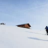 Ciaspolata sulla neve in Trentino nella Val di Sole