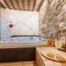Day Spa e Degustazione di Vino nel Chianti vicino Siena