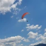 Parapendio sul Lago Maggiore a Laveno