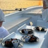 Tour in Barca con Degustazione di Vini e Pesce a Siracusa