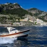 Tour in Barca privata all'alba da Sorrento a Capri