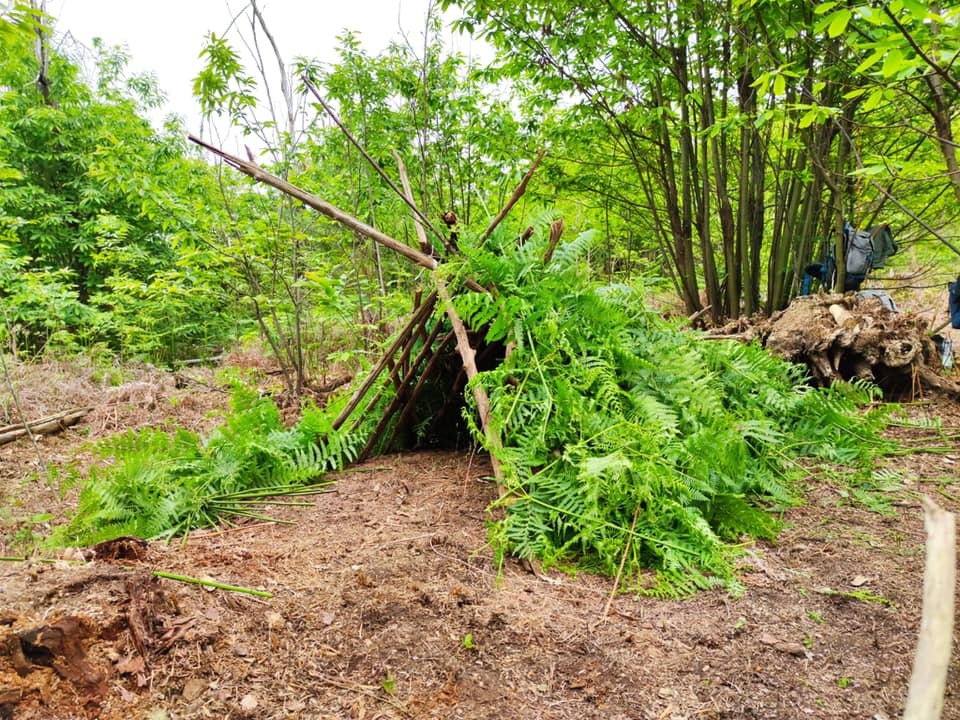 Corso di sopravvivenza in Val di Vara vicino La Spezia