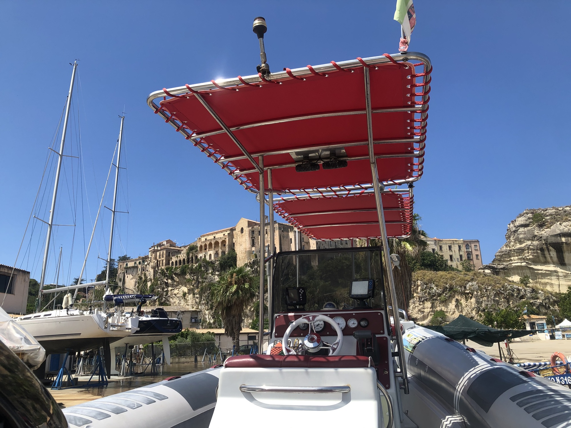 Escursione in gommone di 2 ore al Tramonto a Tropea