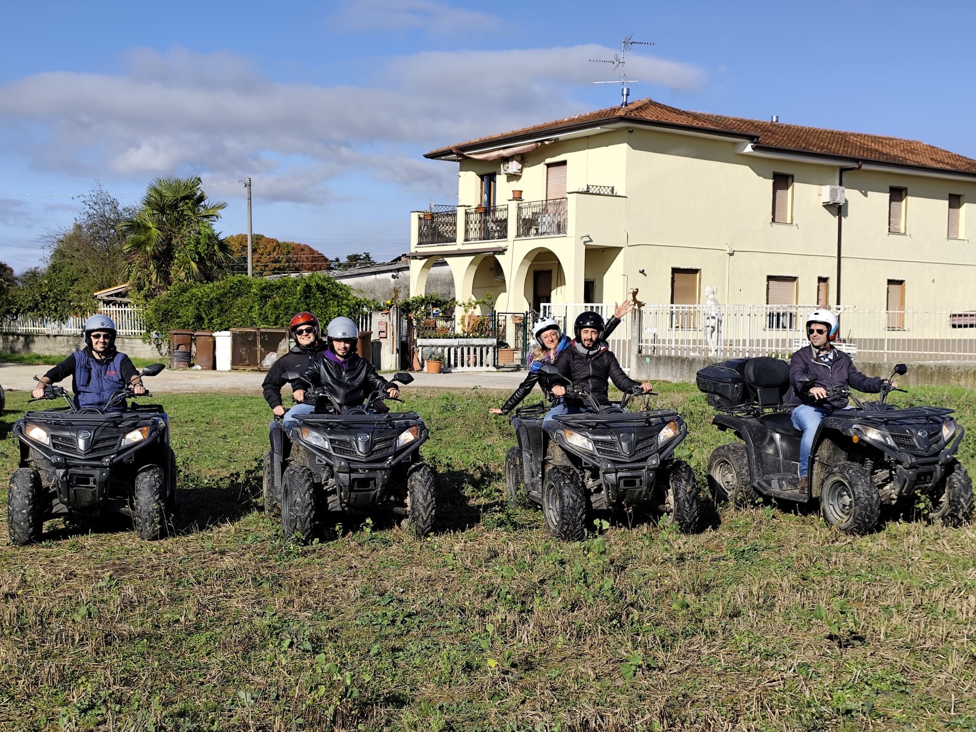 Escursione in quad di 1 ora nella Brianza