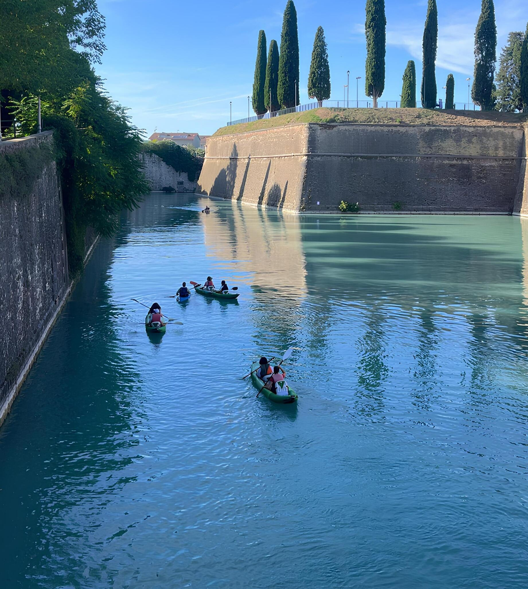 Escursione in Canoa sul Lago di Garda con Degustazione