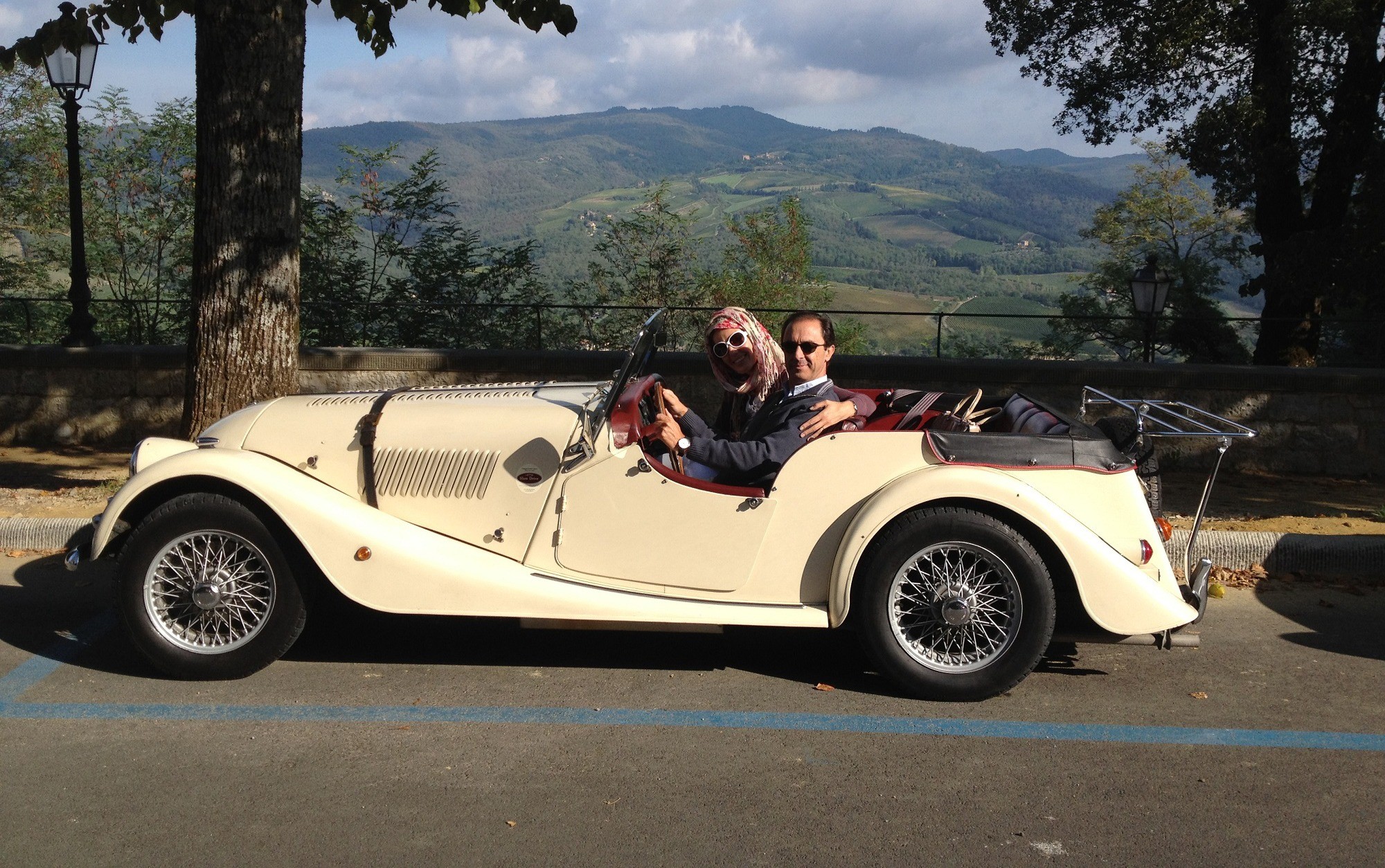 Noleggia un'Auto d'epoca sul Lago di Garda