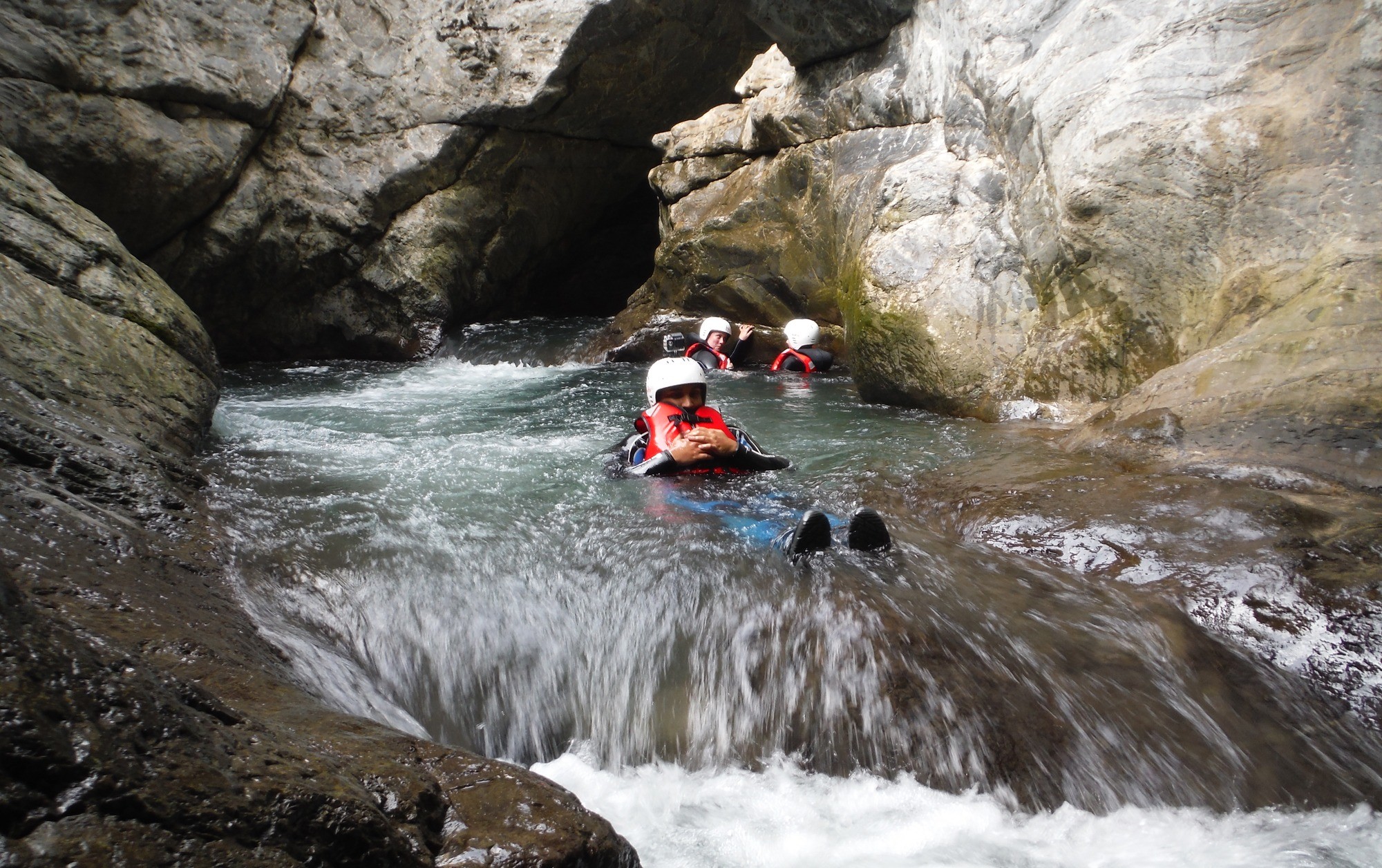 River Trekking a Bagni di Lucca | Prenota o Regala su Liveinup - Regala ...