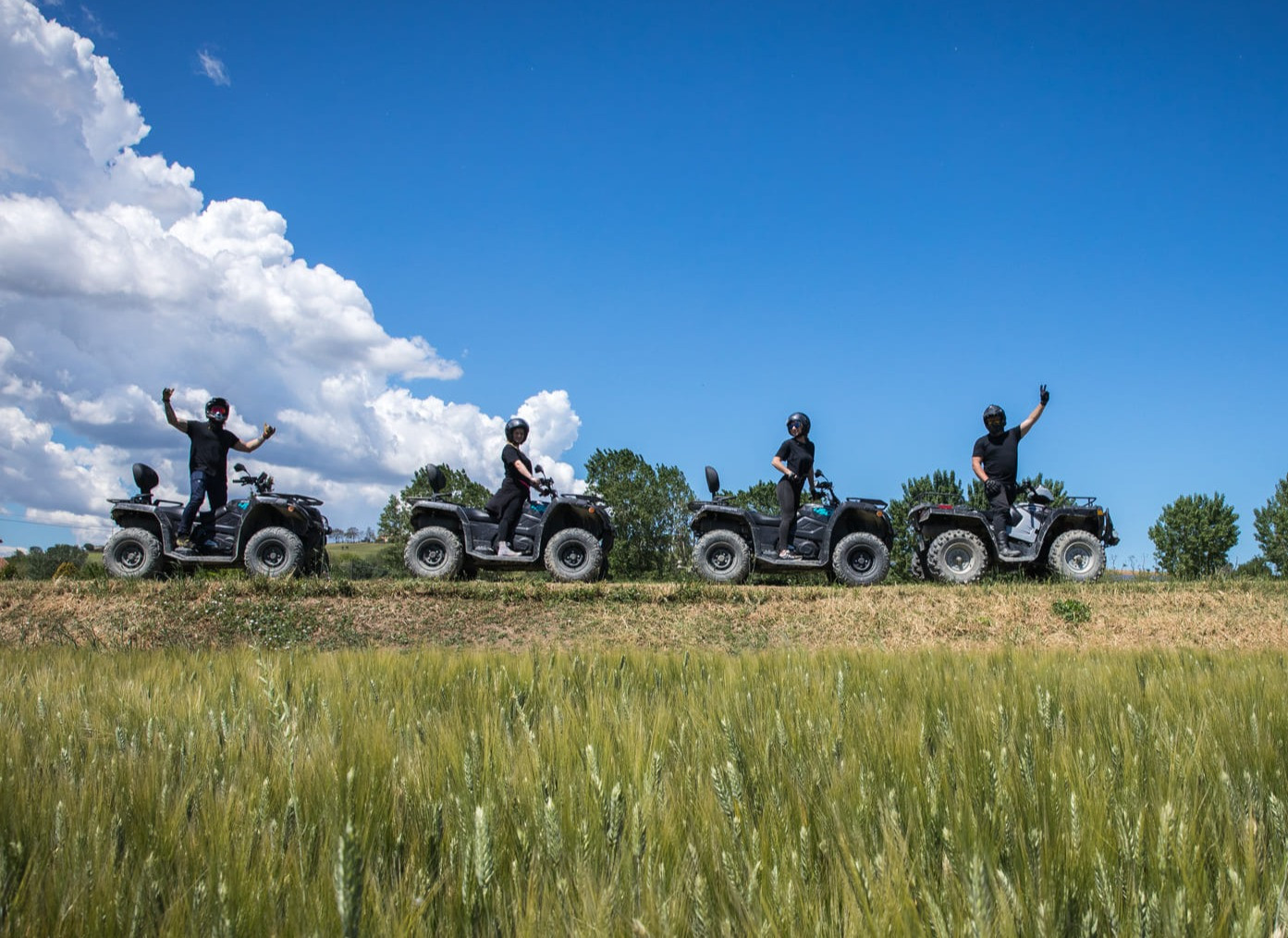 Tour in Quad nella Valle del Potenza in provincia di Macerata